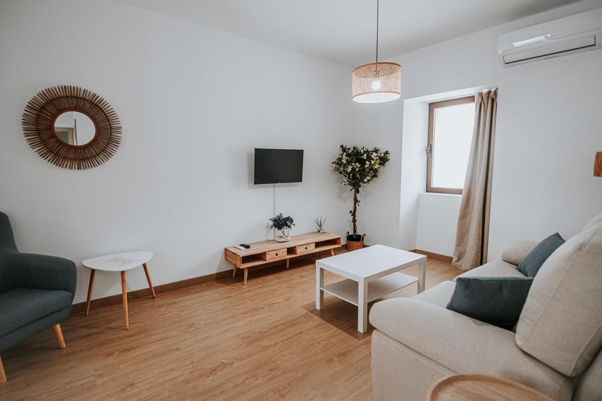 טרוחיו Apartamentos Turaca מראה חיצוני תמונה