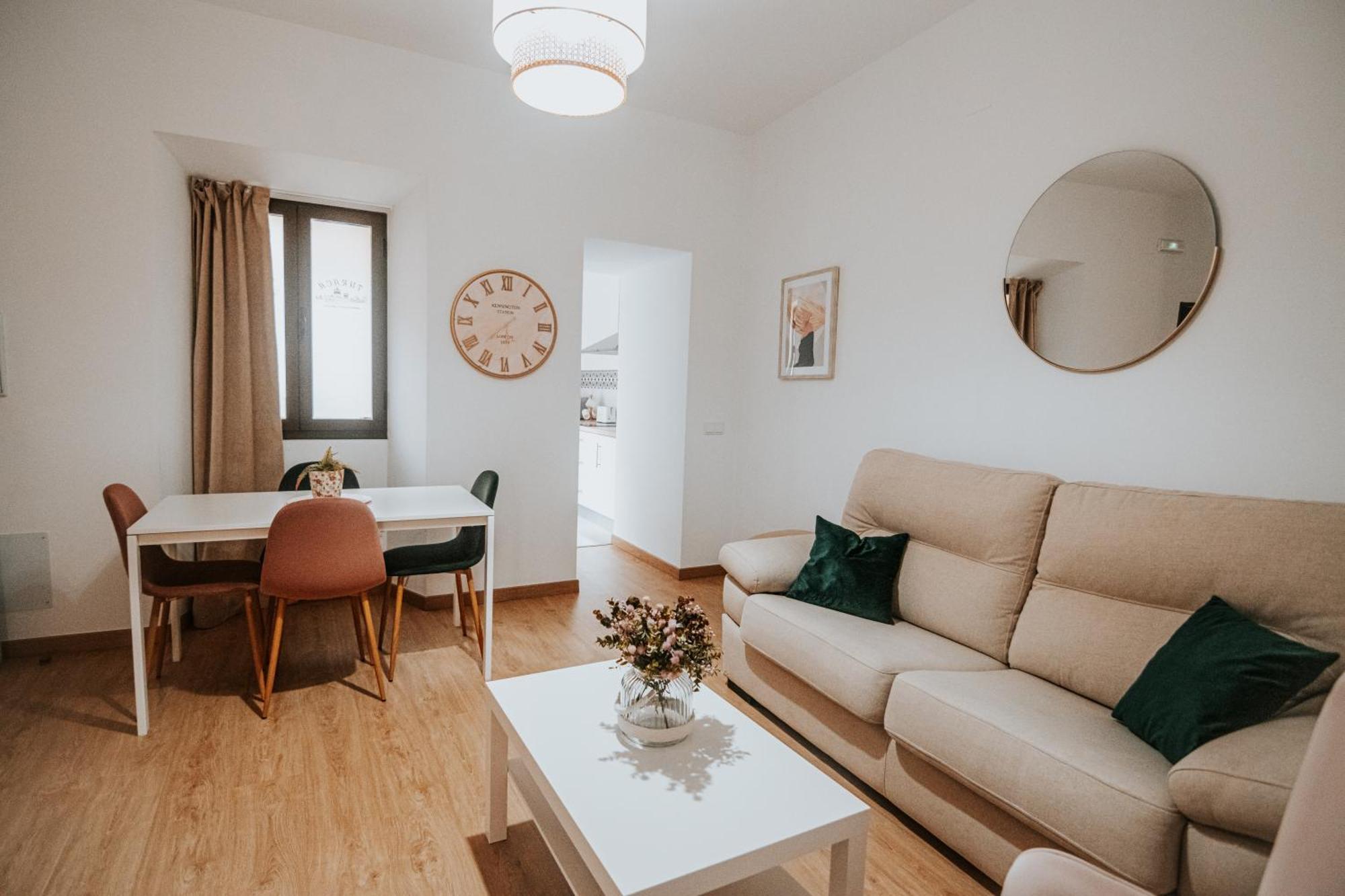 טרוחיו Apartamentos Turaca מראה חיצוני תמונה